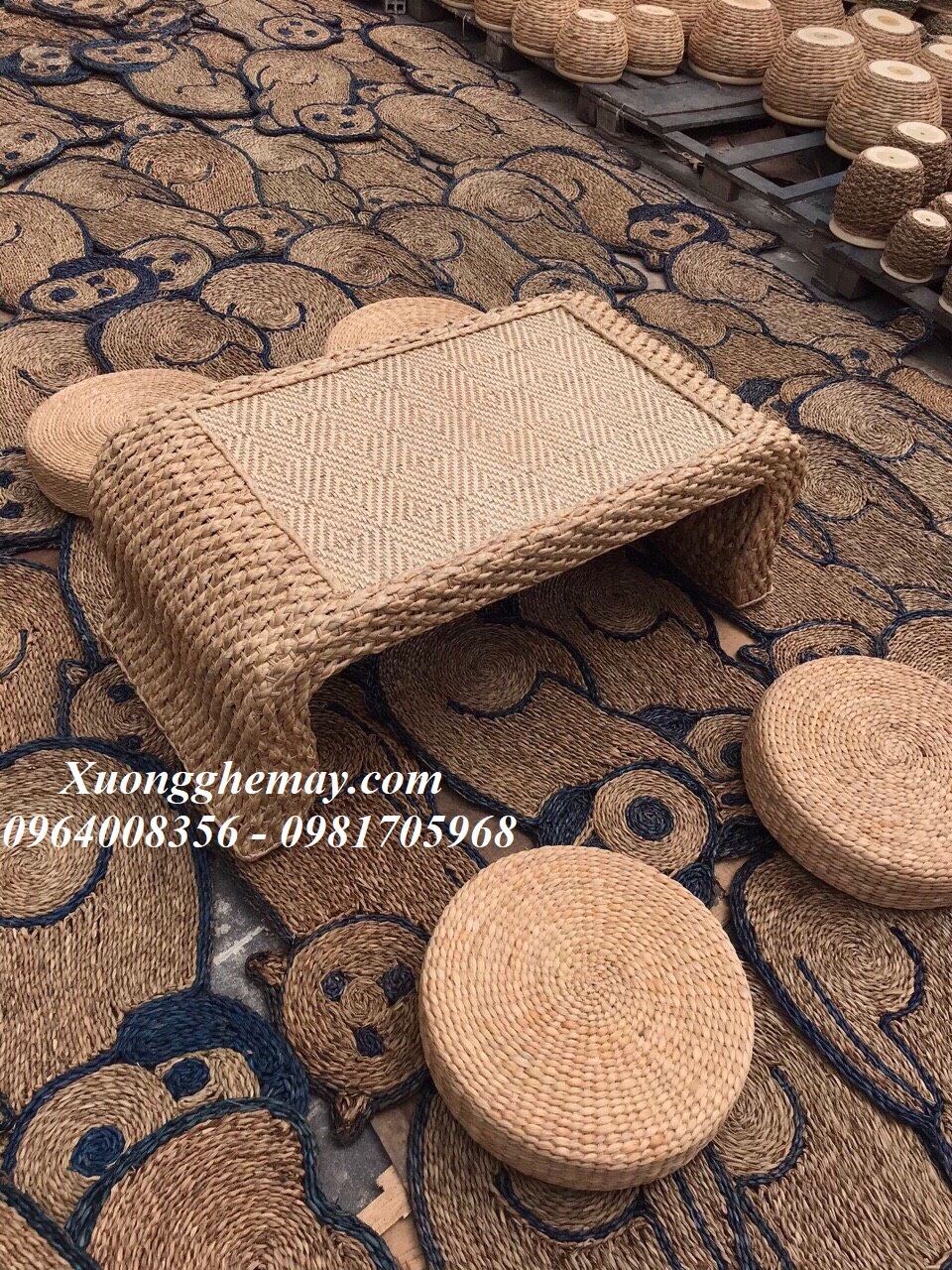 
								bàn ghế lục bình LV2021