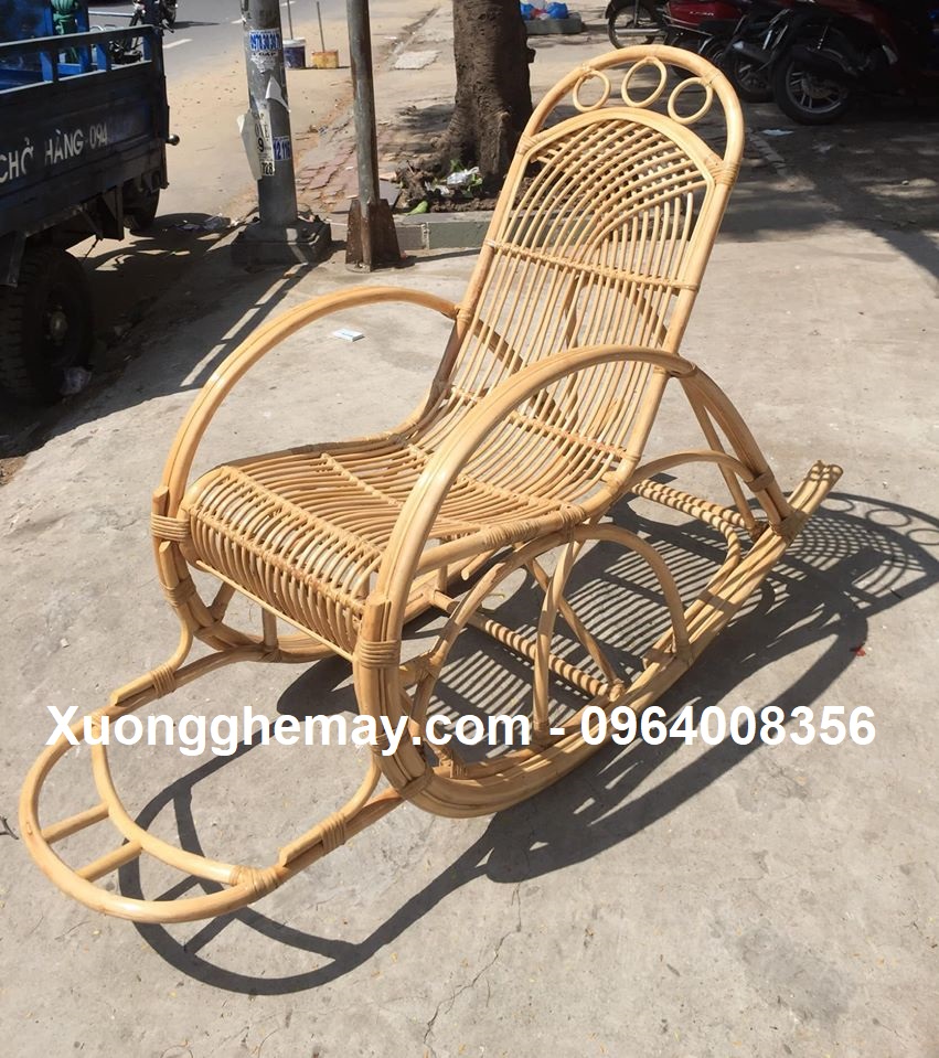 
								Ghế mây bập bênh BB10